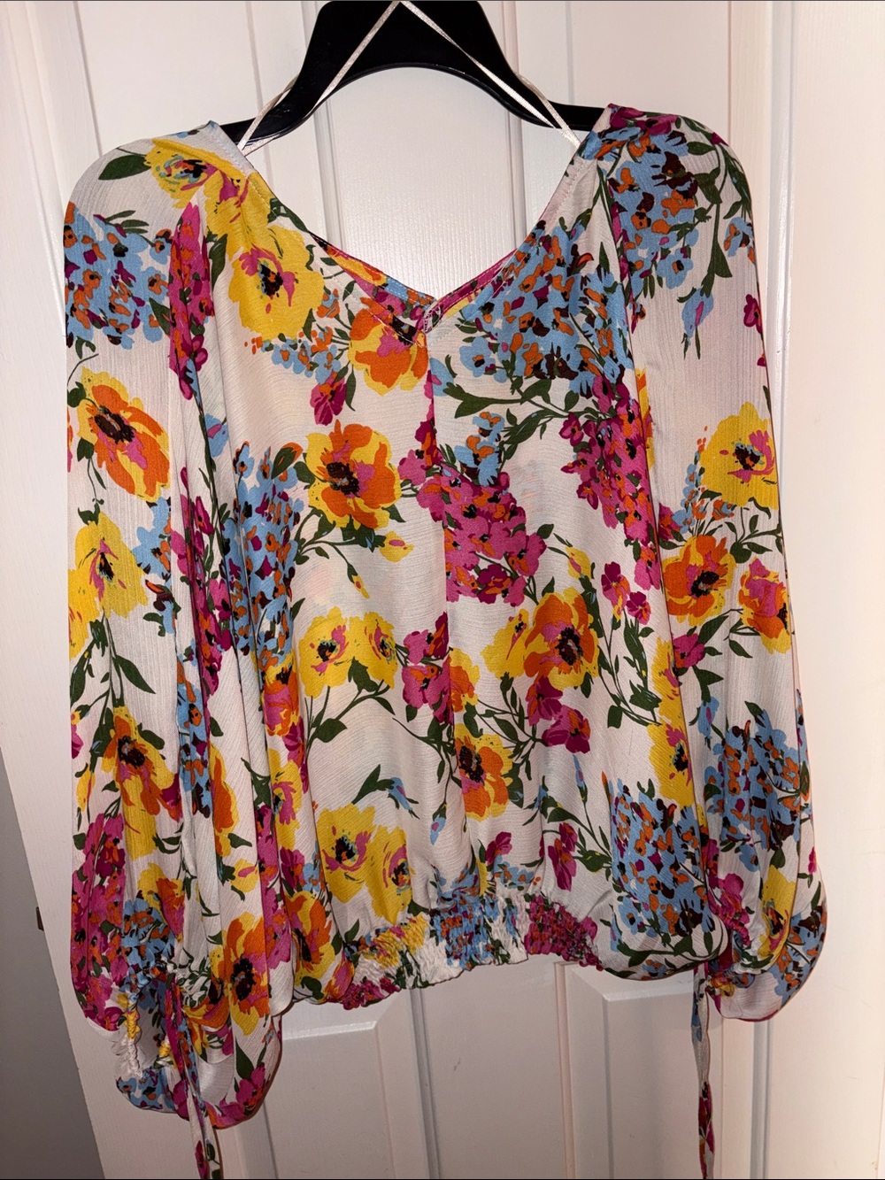 Umgee White V-Neck Floral Blouse with Yellow, Pink & Blue Blooms - Picture 4 of 6